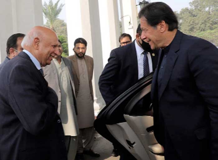 PM-Imran-opens-health-insurance-scheme-in-Punjab