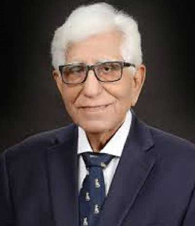 Adeeb Rezvi awarded a medical award for British medical services for merit

 trendy blogger
