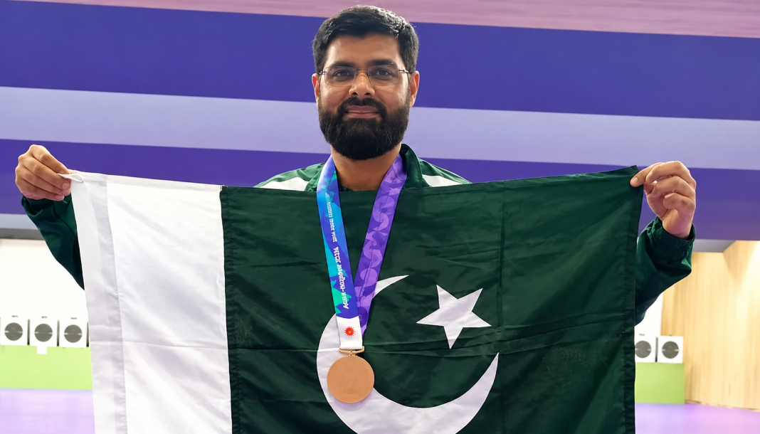 GM Bashir Wins Asian Games Bronze in 25m Rapid Fire Pistol GM Bashir Wins Asian Games Bronze in 25m Rapid Fire Pistol