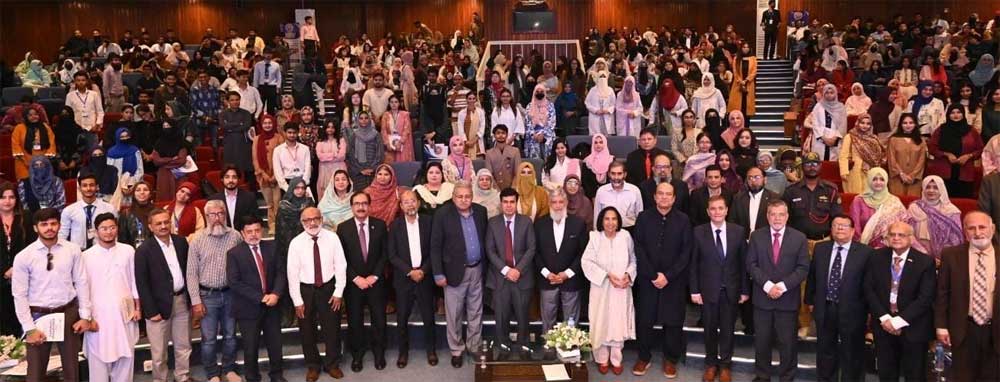 Experts urge evidence-based policies to strengthen Pakistan’s health system Experts urge evidence-based policies to strengthen Pakistan’s health system